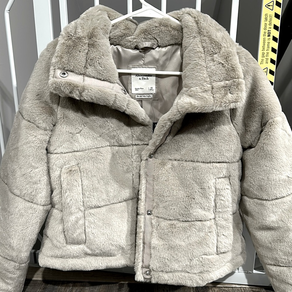 Abercrombie and fitch mini puffer